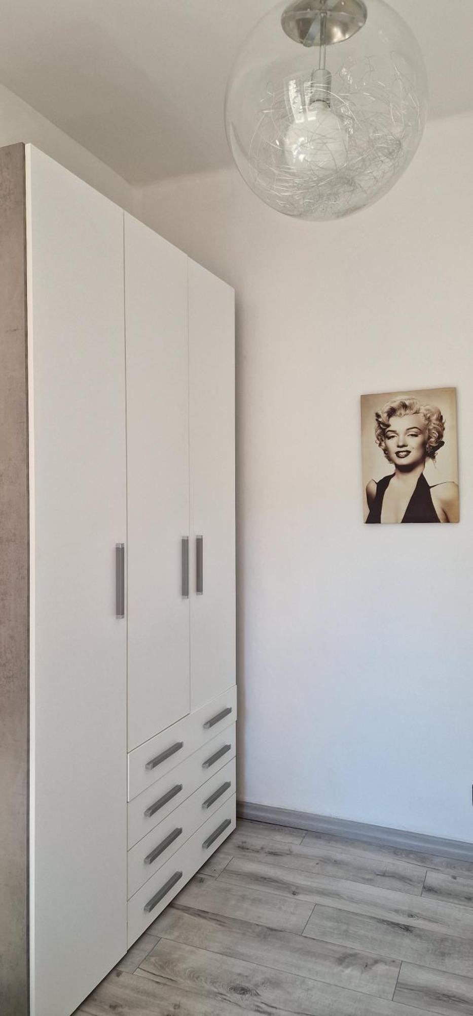 Azzurro Adriatico In Genova Est Apartment Bagian luar foto